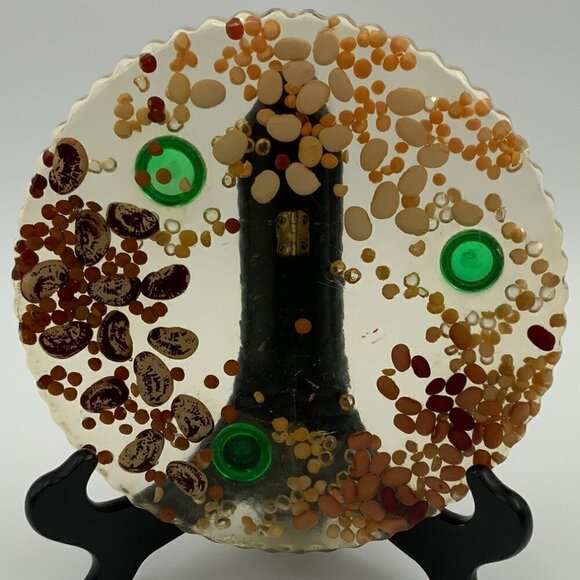 Vintage Handmade Mixed Bean Round Lucite Trivet with Green Feet - Picture 2 of 6